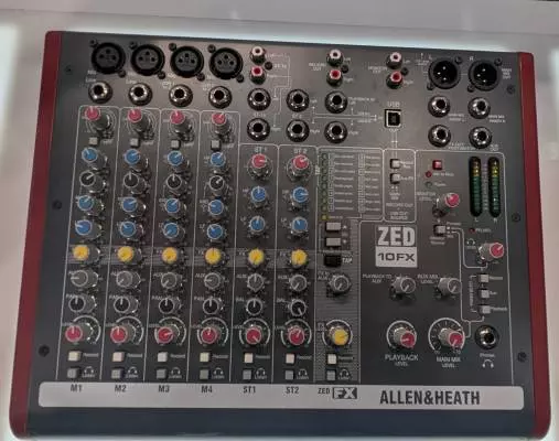 Allen & Heath - ZED-10FX